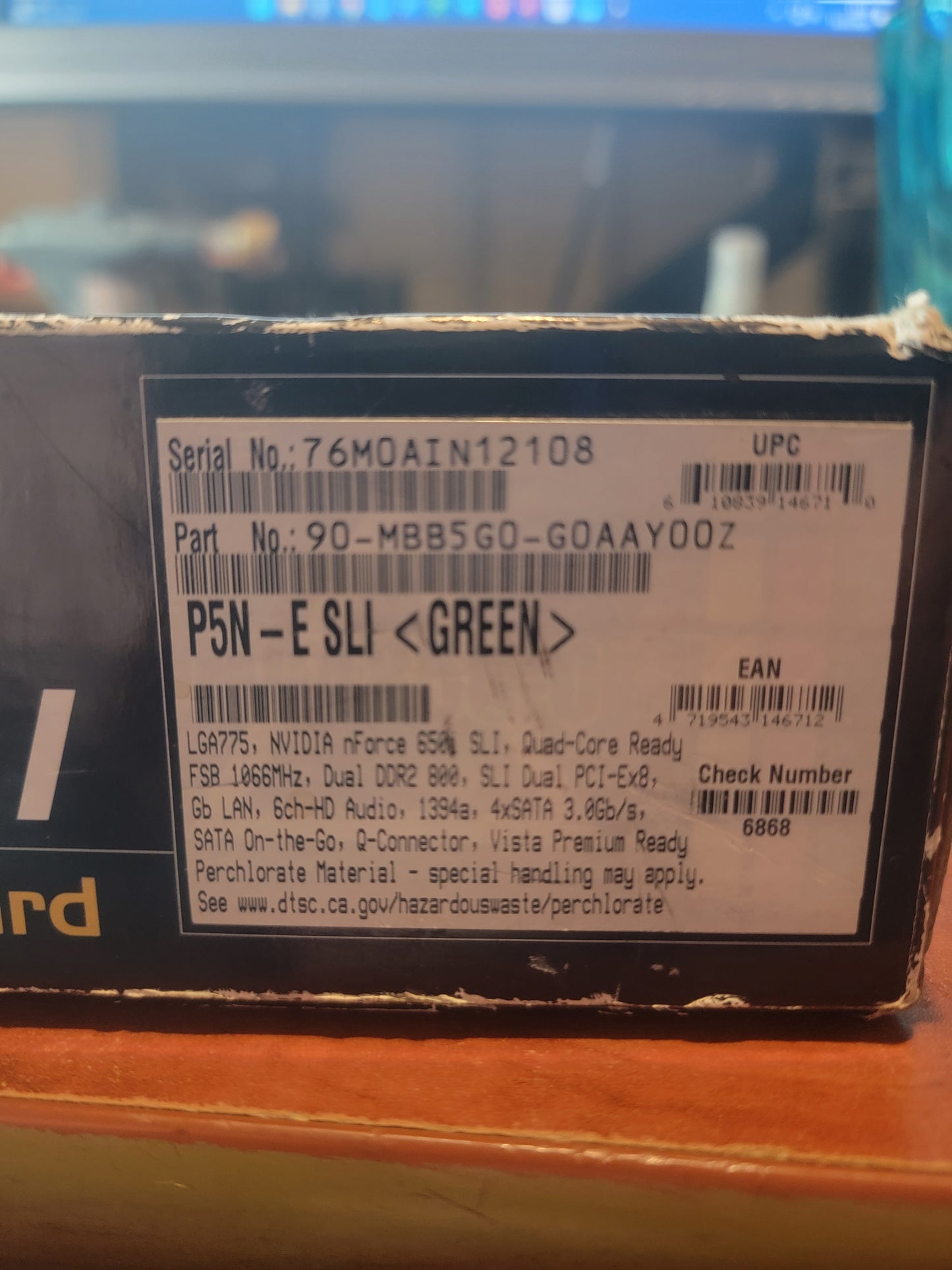 ASUS P5N32-E SLI AiLifestyle Series, LGA775 Socket, Intel Motherboard