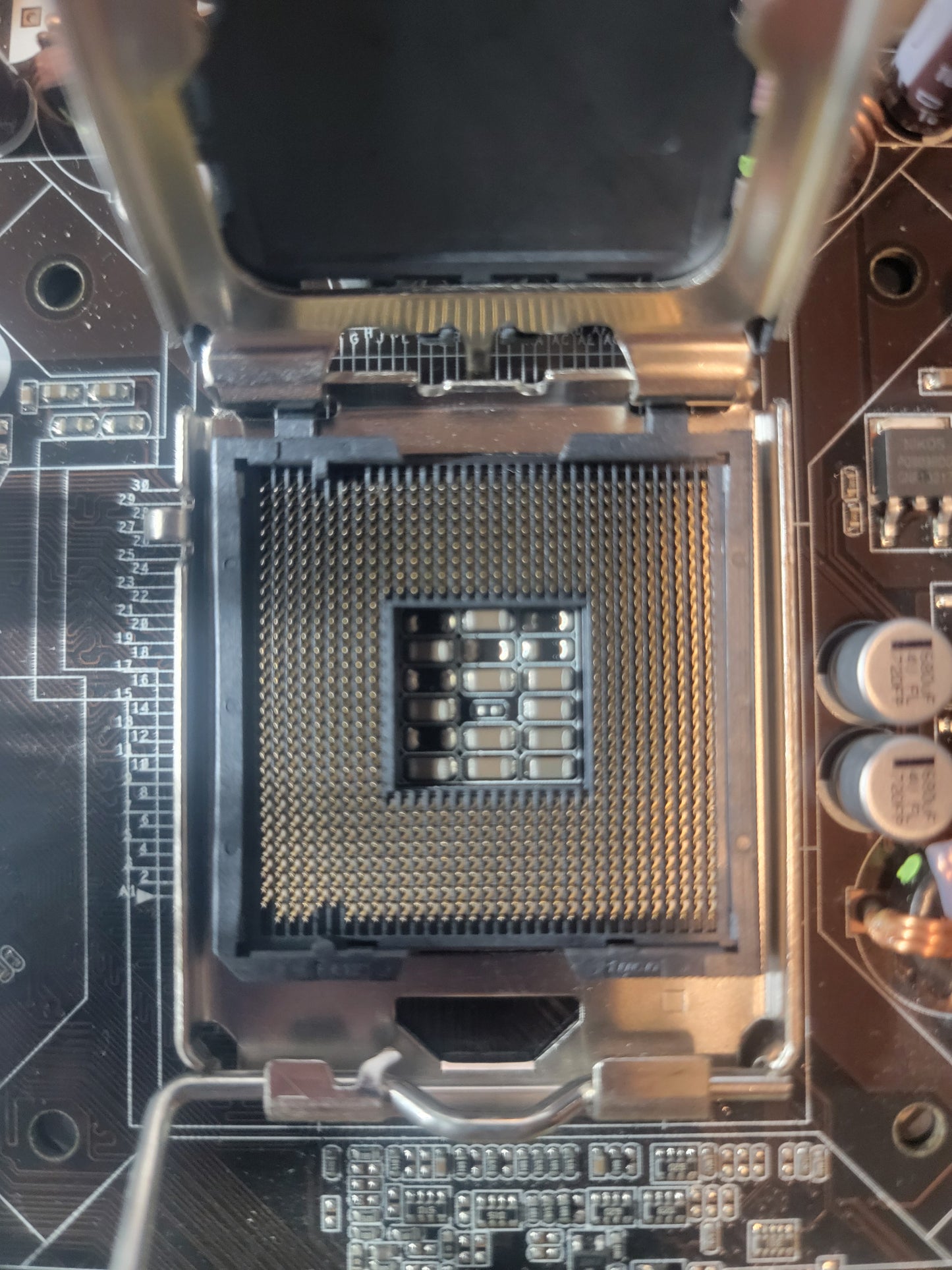 ASUS P5N32-E SLI AiLifestyle Series, LGA775 Socket, Intel Motherboard